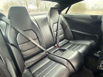 Mercedes-Benz E Class 3.0 E350 CDI V6 BlueEfficiency Sport G-Tronic Euro 5 2dr