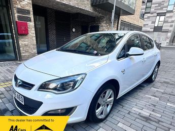 Vauxhall Astra 1.4i SRi Euro 6 5dr