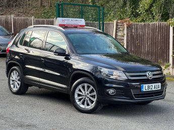 Volkswagen Tiguan 2.0 TDI BlueMotion Tech SE DSG 4WD Euro 5 (s/s) 5dr