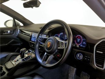 Porsche Cayenne 3.0 V6 E-Hybrid 14.1kWh TiptronicS 4WD Euro 6 (s/s) 5dr (3.6kW C