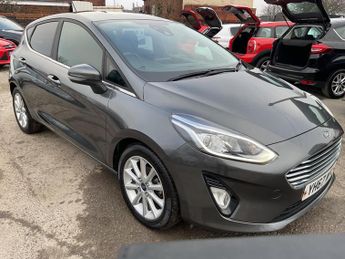 Ford Fiesta 1.0T EcoBoost Titanium Euro 6 (s/s) 5dr