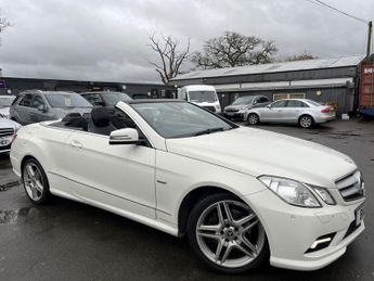 Mercedes E Class 1.8 E200 BlueEfficiency Sport Cabriolet G-Tronic+ Euro 5 (s/s) 2