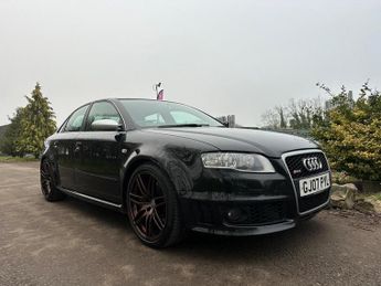 Audi RS4 4.2 quattro 4dr