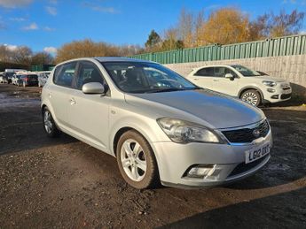 Kia Ceed 1.6 CRDi EcoDynamics 2 Euro 5 (s/s) 5dr