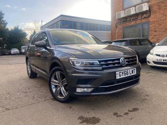 Volkswagen Tiguan 2.0 TDI BlueMotion Tech SEL DSG 4Motion Euro 6 (s/s) 5dr