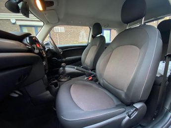MINI Hatch 1.5 Cooper Euro 6 (s/s) 3dr