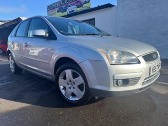 Ford Focus 1.8 Style 5dr