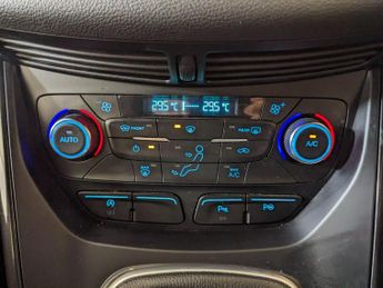 Ford Kuga 1.5T EcoBoost ST-Line Euro 6 (s/s) 5dr