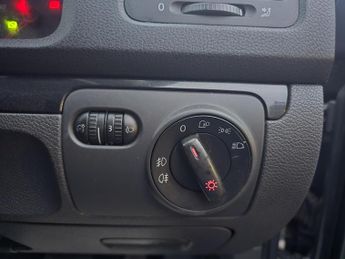 Volkswagen Golf 2.0 TDI DPF GT Hatchback 5dr Diesel DSG (169 g/km, 168 bhp)