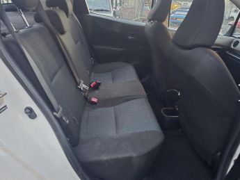 Volkswagen Golf 2.0 TDI DPF GT Hatchback 5dr Diesel DSG (169 g/km, 168 bhp)