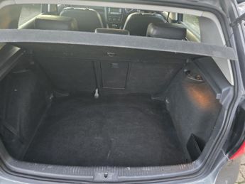 Volkswagen Golf 2.0 TDI DPF GT Hatchback 5dr Diesel DSG (169 g/km, 168 bhp)