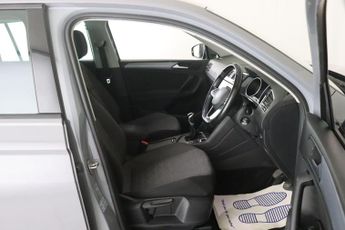 Volkswagen Tiguan 1.5 TSI Life Euro 6 (s/s) 5dr