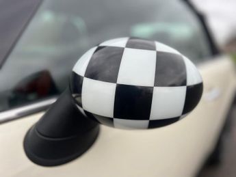 MINI Convertible 1.6 Cooper S Steptronic Euro 5 2dr