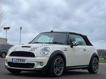MINI Convertible 1.6 Cooper S Steptronic Euro 5 2dr