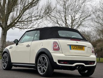 MINI Convertible 1.6 Cooper S Steptronic Euro 5 2dr