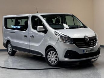 Renault Trafic 1.6 dCi 29 Sport Nav LWB Euro 6 5dr (9 Seat)