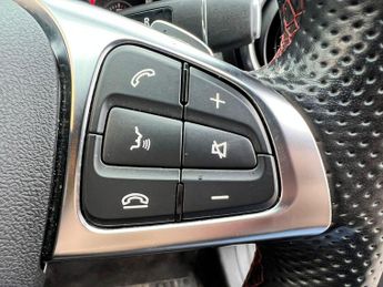 Mercedes-Benz A Class 1.5 A180d AMG Line (Premium) 7G-DCT Euro 6 (s/s) 5dr