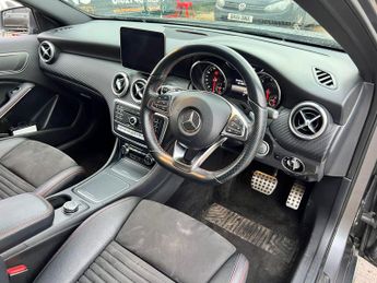 Mercedes-Benz A Class 1.5 A180d AMG Line (Premium) 7G-DCT Euro 6 (s/s) 5dr