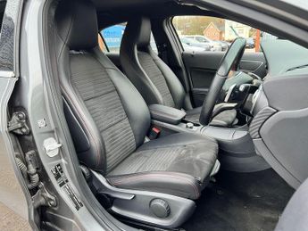 Mercedes-Benz A Class 1.5 A180d AMG Line (Premium) 7G-DCT Euro 6 (s/s) 5dr