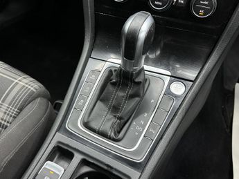 Volkswagen Golf 2.0 TDI BlueMotion Tech GTD DSG Euro 6 (s/s) 5dr