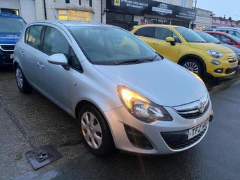 Vauxhall Corsa 1.4 16V Design Euro 5 5dr (A/C)