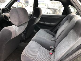 Toyota Corolla 1.6 Executive 5dr