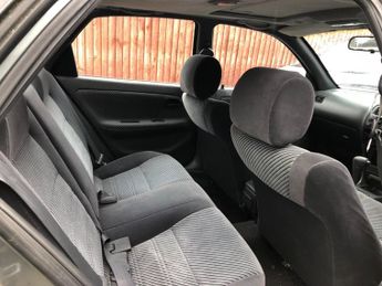 Toyota Corolla 1.6 Executive 5dr