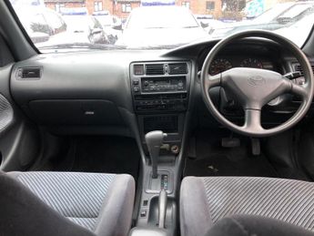 Toyota Corolla 1.6 Executive 5dr