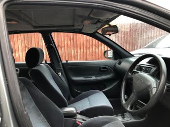Toyota Corolla 1.6 Executive 5dr