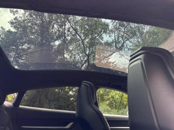 Porsche Taycan Performance Plus 93.4kWh Turbo Auto 4WD 4dr