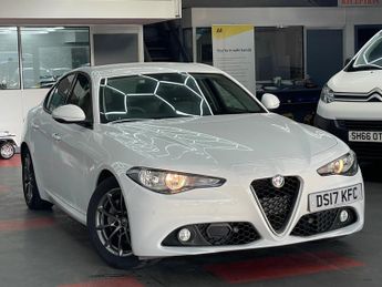 Alfa Romeo Giulia 2.2 TD Super Auto Euro 6 (s/s) 4dr