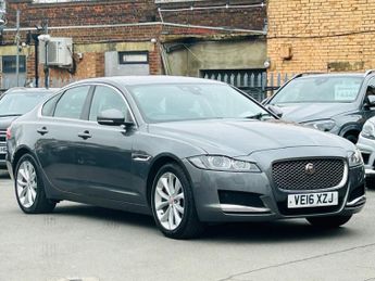 Jaguar XF 2.0d Portfolio Auto Euro 6 (s/s) 4dr