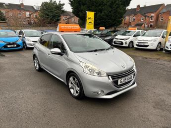 Peugeot 208 1.2 VTi PureTech Allure Euro 6 5dr