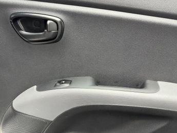Hyundai i10 1.2 Active Auto Euro 5 5dr