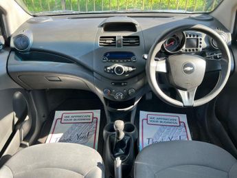 Chevrolet Spark 1.0i + Hatchback 5dr Petrol Manual Euro 5 (No a/c) (68 ps)