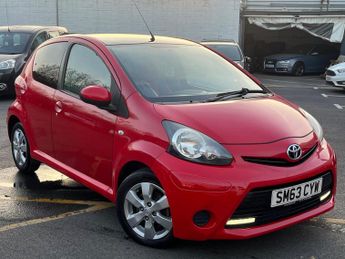 Toyota AYGO 1.0 VVT-i Move Euro 5 5dr