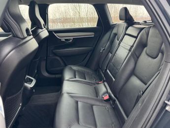 Volvo V90 2.0 T4 GPF Momentum Auto Euro 6 (s/s) 5dr