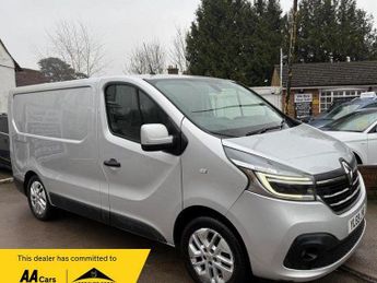 Renault Trafic 2.0 dCi ENERGY 28 Sport SWB Standard Roof Euro 6 (s/s) 5dr