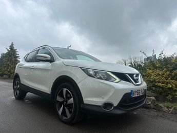 Nissan Qashqai 1.6 dCi N-Connecta XTRON 2WD Euro 6 (s/s) 5dr