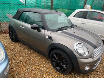 MINI Convertible 1.6 Cooper Euro 5 (s/s) 2dr