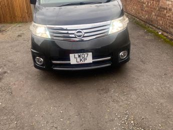 Nissan Serena 2.0 16v Excursion 5dr