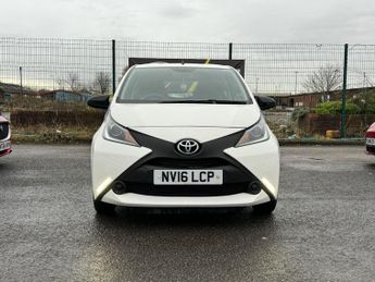 Toyota AYGO 1.0 VVT-i x Euro 5 3dr Euro 5