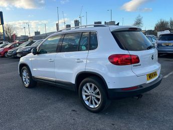 Volkswagen Tiguan 1.4 TSI BlueMotion Tech Moda DSG 2WD Euro 5 (s/s) 5dr