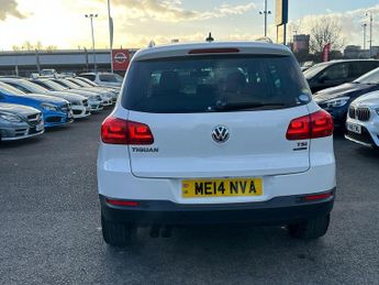 Volkswagen Tiguan 1.4 TSI BlueMotion Tech Moda DSG 2WD Euro 5 (s/s) 5dr