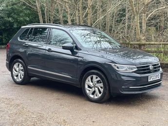 Volkswagen Tiguan 1.4 TSI 13kWh Life DSG Euro 6 (s/s) 5dr