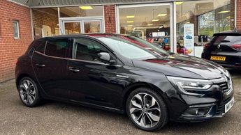 Renault Megane 1.2 TCe Signature Nav Euro 6 (s/s) 5dr