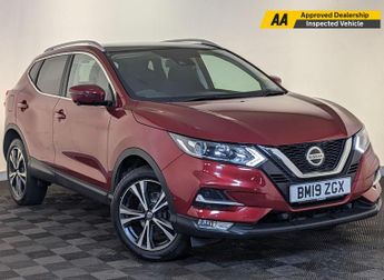 Nissan Qashqai 1.3 DIG-T N-Connecta Euro 6 (s/s) 5dr