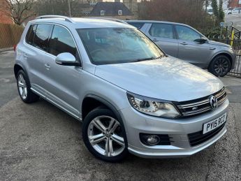 Volkswagen Tiguan 2.0 TDI BlueMotion Tech R-Line DSG 4WD Euro 5 (s/s) 5dr (Nav)