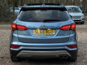 Hyundai Santa Fe 2.2 CRDi Blue Drive Premium SE 4WD Euro 6 (s/s) 5dr (7 Seat)