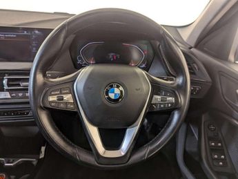 BMW 1 Series 1.5 118i Sport (LCP) Euro 6 (s/s) 5dr